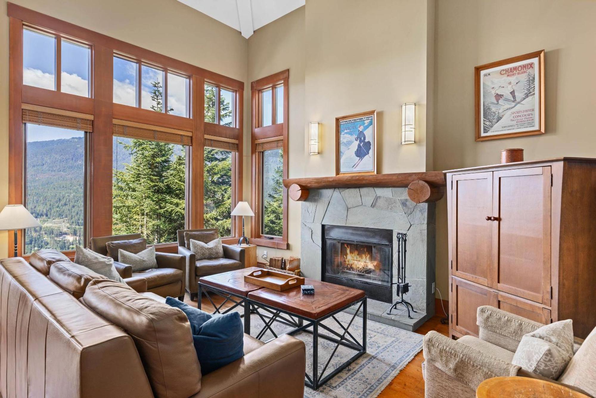 Taluswood The Heights 18 | Mountainside Townhome W/ Ski Access, Hot Tub, Tranquil Views Whistler Luaran gambar