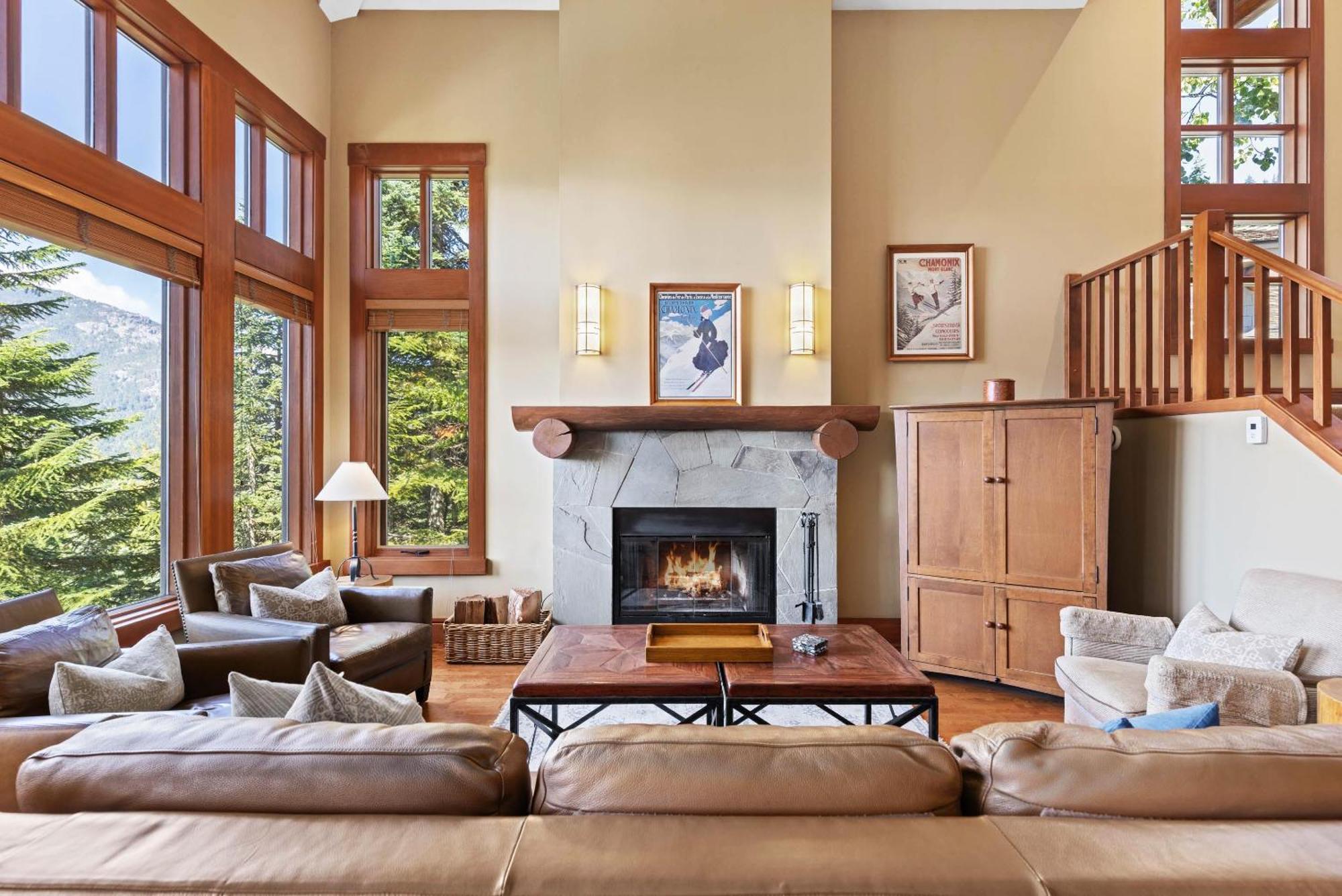 Taluswood The Heights 18 | Mountainside Townhome W/ Ski Access, Hot Tub, Tranquil Views Whistler Luaran gambar